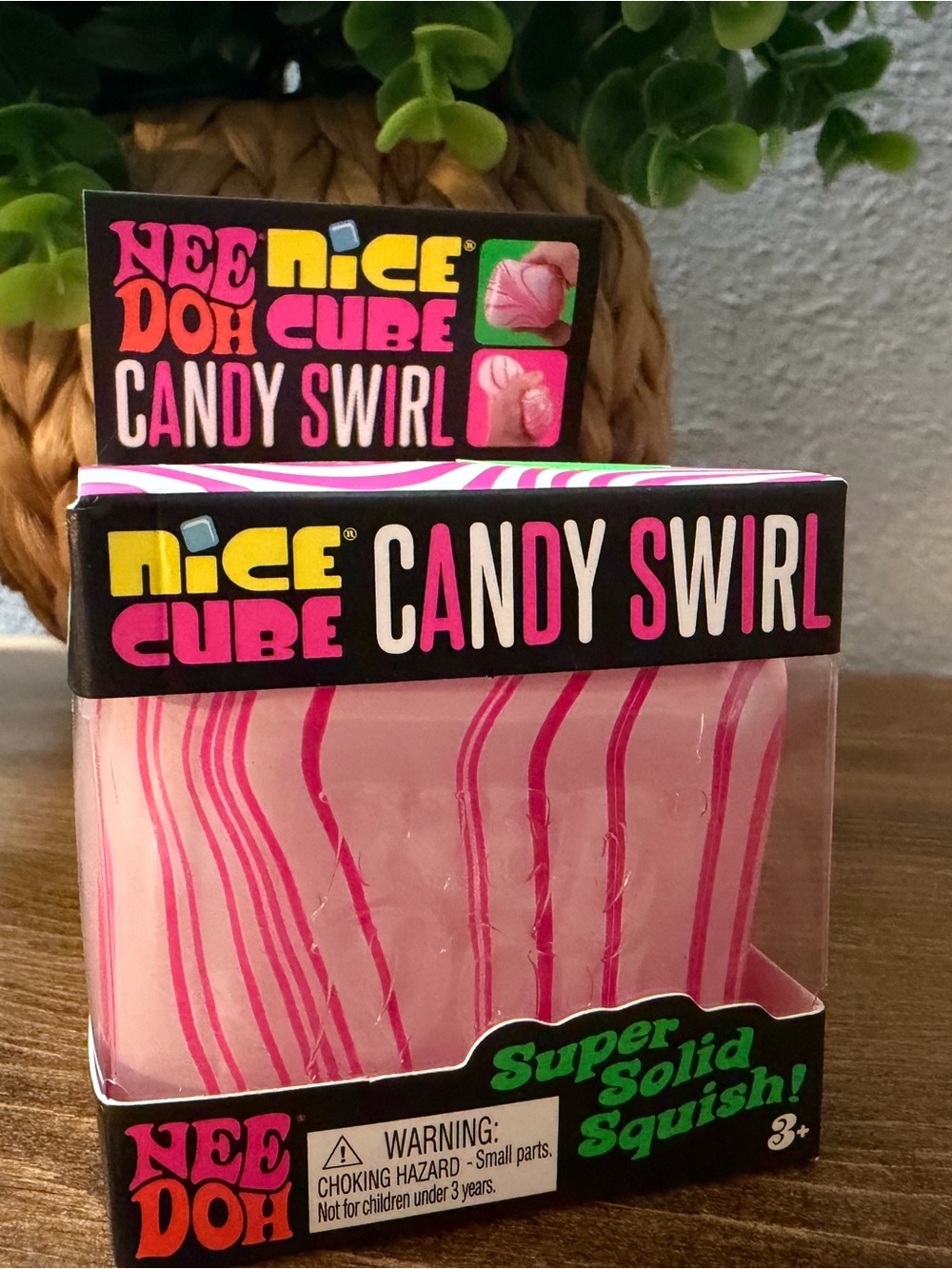 Needoh Nice Cube Candy Swirl